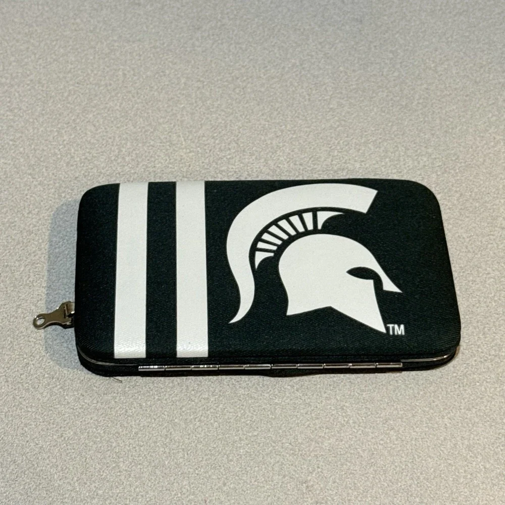 Michigan State Spartans Phone‎ and Card Wallet Missing Wrist Strap NWT